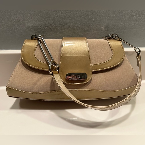 Stuart Weitzman Handbags - Gold shoulder bag from the early-mid 2000’s.